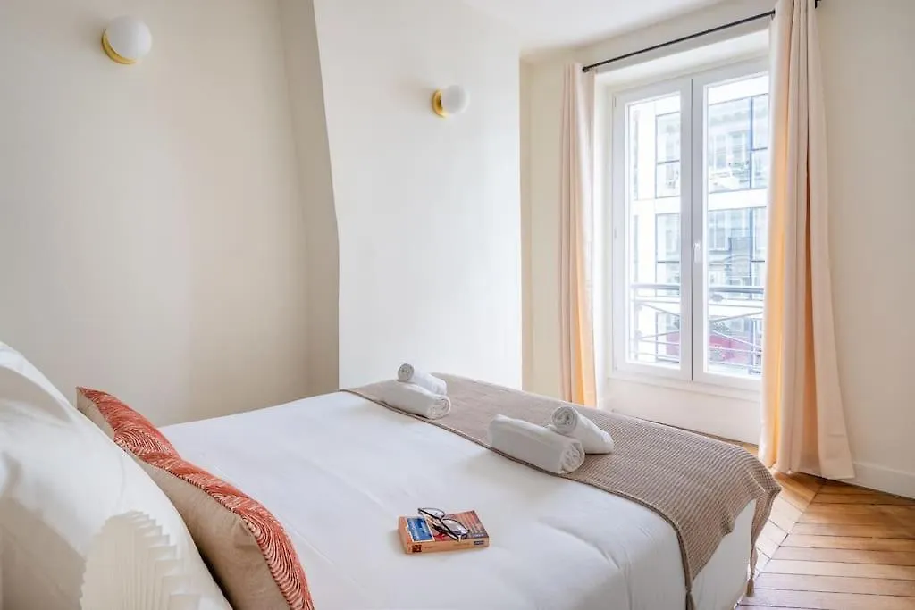 Lejlighed 1#two Bedrooms#champs Elysees#arc De Triomphe#ac Paris