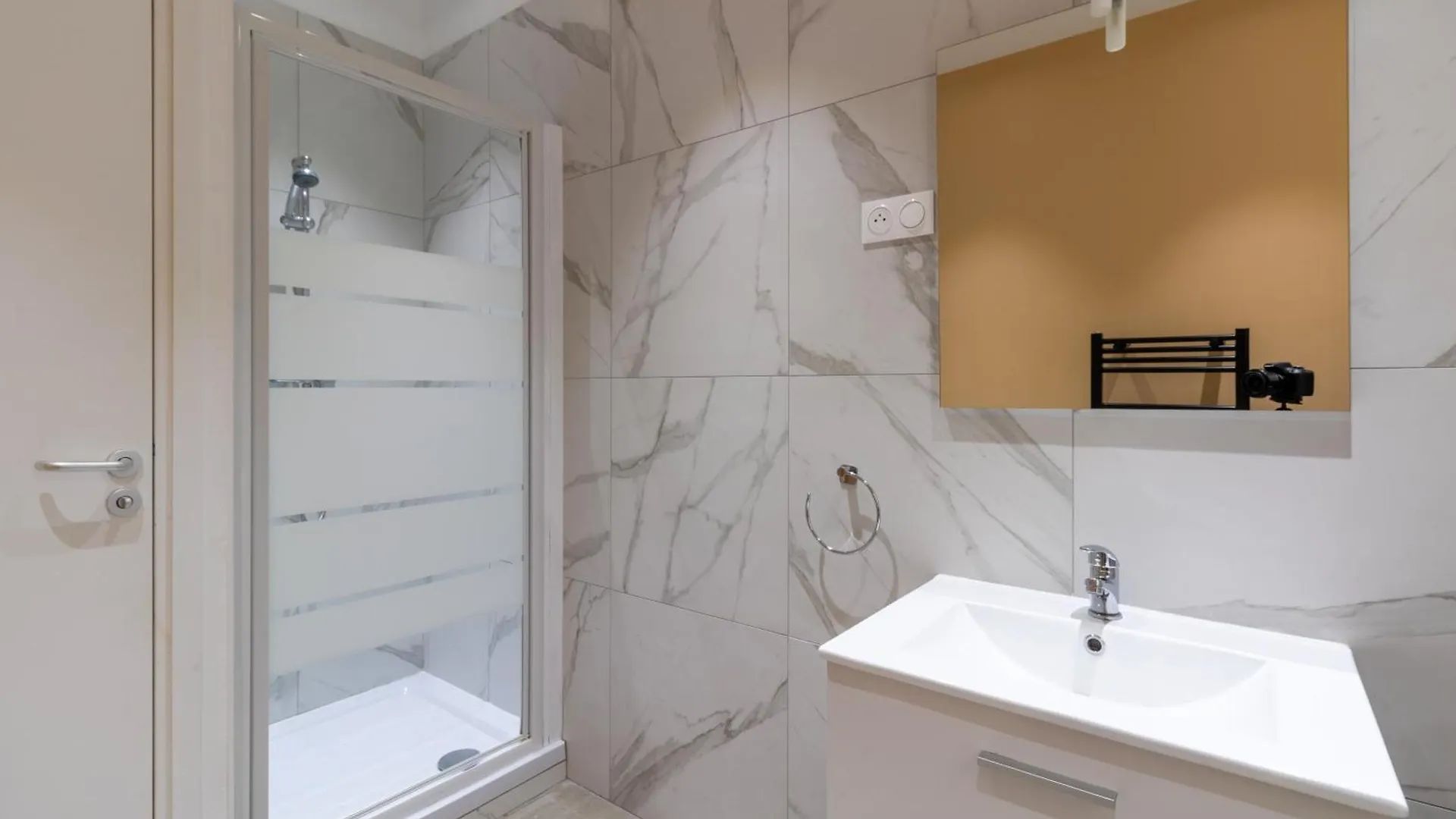 Lejlighed 1#two Bedrooms#champs Elysees#arc De Triomphe#ac